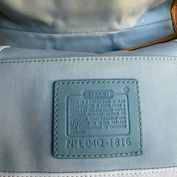 Coach Y2K SoHo Daisy in green with white leather trim - Picture 9 of 10